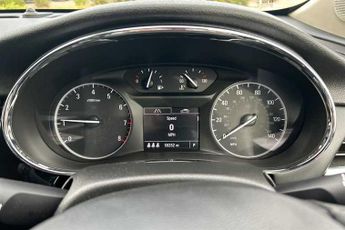 VAUXHALL MOKKA X 1.4i Turbo Elite Nav SUV 5dr Petrol Auto Euro 6 (140 ps)