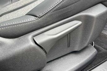 PEUGEOT 3008 1.2 PureTech GPF Allure SUV 5dr Petrol EAT Euro 6 (s/s) (130 ps)