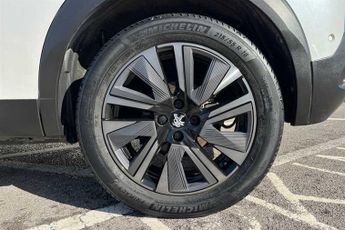 PEUGEOT E-2008 50kWh GT Premium SUV 5dr Electric Auto (7kW Charger) (136 ps)