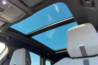 VAUXHALL GRANDLAND 1.2 Ultimate SUV 5dr Petrol Hybrid e-DCT Euro 6 (s/s) (136 ps)