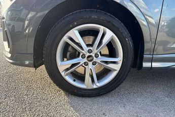 AUDI Q3 2.0 TFSI 40 S line SUV 5dr Petrol S Tronic quattro Euro 6 (s/s) 