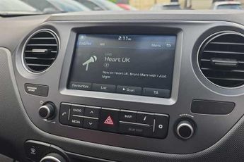Hyundai i10 1.2 Premium SE Hatchback 5dr Petrol Auto Euro 6 (87 ps)