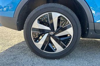 MG ZS 72.6kWh Trophy Connect Long Range SUV 5dr Electric Auto (156 ps)