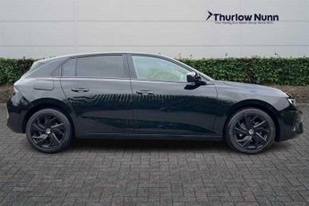 Vauxhall Astra 1.2i Turbo (130 PS) GS 5 Door Petrol Hatchback Automatic *** 1 O