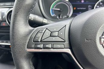 NISSAN JUKE 1.6 N-Connecta SUV 5dr Petrol Hybrid Auto Euro 6 (143 ps)