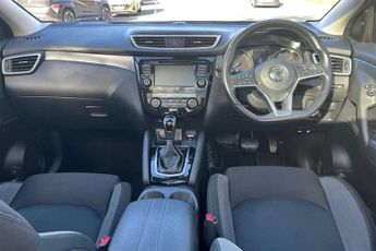 NISSAN QASHQAI 1.3 DIG-T N-Connecta SUV 5dr Petrol DCT Auto Euro 6 (s/s) (160 p