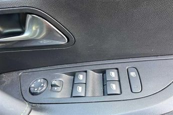 Peugeot E-2008 50kWh GT SUV 5dr Electric Auto (11kW Charger) (136 ps)