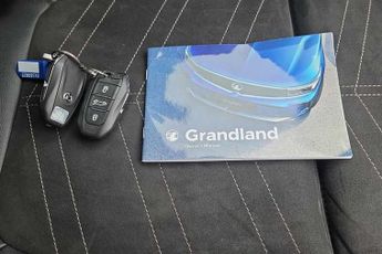 VAUXHALL GRANDLAND 1.5 Turbo D Ultimate SUV 5dr Diesel Auto Euro 6 (s/s) (130 ps)