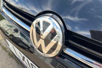 VOLKSWAGEN GOLF 1.6 TDI SE Estate 5dr Diesel DSG Euro 6 (s/s) (115 ps)