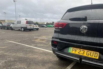 MG MG ZS 72.6kWh Trophy Long Range SUV 5dr Electric Auto (156 ps)