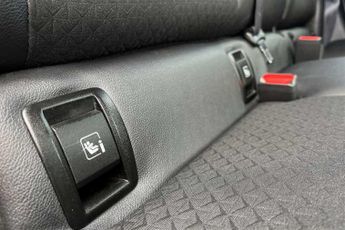 NISSAN JUKE 1.0 DIG-T N-Connecta SUV 5dr Petrol DCT Auto Euro 6 (s/s) (114 p