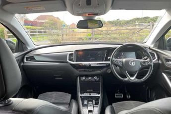 VAUXHALL GRANDLAND 1.5 Turbo D Ultimate SUV 5dr Diesel Auto Euro 6 (s/s) (130 ps)