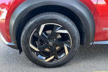 NISSAN JUKE 1.6 N-Connecta SUV 5dr Petrol Hybrid Auto Euro 6 (143 ps)