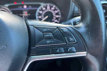 NISSAN JUKE 1.6 N-Connecta SUV 5dr Petrol Hybrid Auto Euro 6 (143 ps)