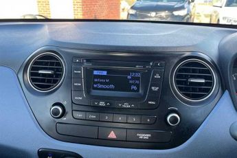 HYUNDAI i10 1.2 Premium Hatchback 5dr Petrol Auto Euro 5 (87 ps)