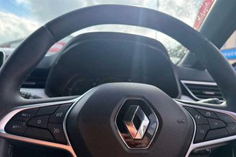 RENAULT CLIO 1.6 E-TECH Techno Hatchback 5dr Petrol Hybrid Auto Euro 6 (s/s) 