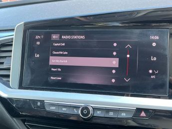 Vauxhall Grandland 1.5 Turbo D Ultimate SUV 5dr Diesel Auto Euro 6 (s/s) (130 ps)