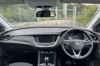 Vauxhall Grandland X 1.2i Turbo (130 PS) Sport Nav 5 Door Petrol SUV Automatic 