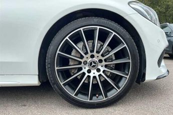 MERCEDES-BENZ C CLASS 2.1 C220d AMG Line (Premium Plus) Saloon 4dr Diesel G-Tronic+ 4M
