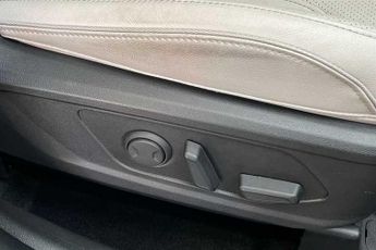 HYUNDAI TUCSON 1.6 T-GDi Ultimate SUV 5dr Petrol Hybrid Auto Euro 6 (s/s) (215 