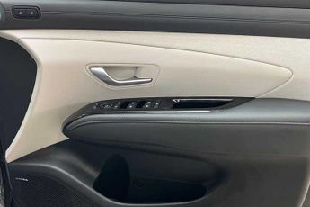 HYUNDAI TUCSON 1.6 T-GDi Ultimate SUV 5dr Petrol Hybrid Auto Euro 6 (s/s) (215 