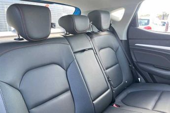 MG ZS 72.6kWh Trophy Long Range SUV 5dr Electric Auto (156 ps)