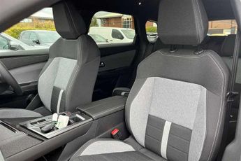 VAUXHALL GRANDLAND 1.2 GS SUV 5dr Petrol Hybrid e-DCT Euro 6 (s/s) (145 ps)