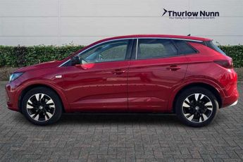 Vauxhall Grandland 1.5 Turbo D Elite SUV 5dr Diesel Auto Euro 6 (s/s) (130 ps)