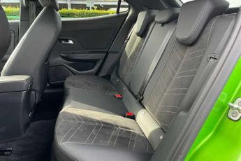 VAUXHALL MOKKA Electric 50kWh Ultimate SUV 5dr Electric Auto (136 ps)