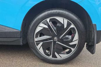 MG MG4 64kWh SE Long Range Hatchback 5dr Electric Auto (203 ps)