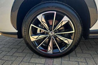 MG MG HS 1.5 T-GDI Trophy SUV 5dr Petrol DCT Euro 6 (s/s) (169 ps)
