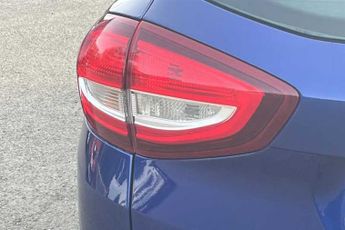FORD C-MAX 1.5 TDCi Zetec MPV 5dr Diesel Powershift Euro 6 (s/s) (120 ps)