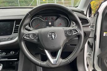 Vauxhall Grandland X 1.2i Turbo (130 PS) SRi Nav 5 Door Petrol SUV Automatic