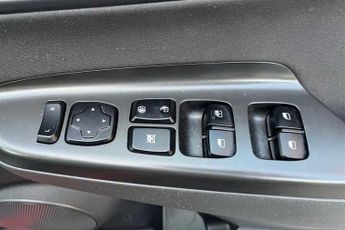 HYUNDAI KONA 1.6 h-GDi SE Connect SUV 5dr Petrol Hybrid DCT Euro 6 (s/s) (141