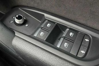 AUDI Q5 2.0 TDI 40 S line SUV 5dr Diesel S Tronic quattro Euro 6 (s/s) (