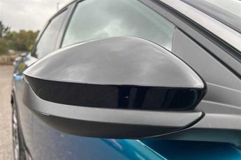PEUGEOT E-3008 73kWh GT SUV 5dr Electric Auto (11kW Charger) (210 ps)