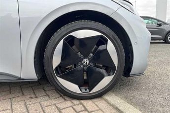 VOLKSWAGEN ID.3 Pro S 77kWh Match Hatchback 5dr Electric Auto (5 Seat) (204 ps)