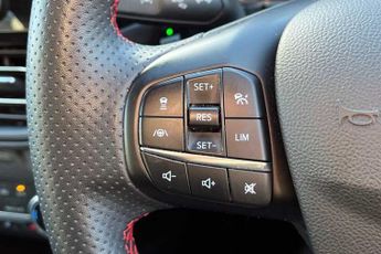 FORD KUGA 2.5 Duratec 14.4kWh ST-Line Edition SUV 5dr Petrol Plug-in Hybri