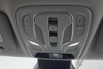 MG MG ZS 72.6kWh Trophy Connect Long Range SUV 5dr Electric Auto (156 ps)