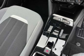 Vauxhall Mokka Electric 50 kWh (136 PS) Design 5 Door Electric SUV 