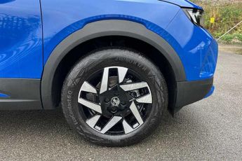 Vauxhall Mokka Electric 50kWh Design SUV 5dr Electric Auto (136 ps)
