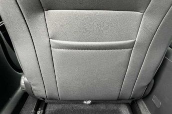 Vauxhall Mokka Electric 50kWh GS SUV 5dr Electric Auto (136 ps)