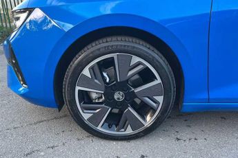 Vauxhall Astra Electric 54 kWh (156 PS) Ultimate 5 Door Electric Hatchback Automatic [11