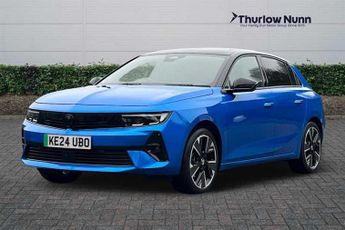Vauxhall Astra Electric 54kWh Ultimate Hatchback 5dr Electric Auto (156 ps)
