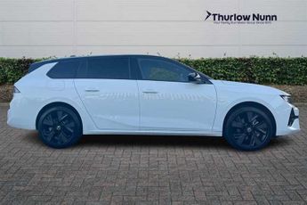 Vauxhall Astra Electric 54kWh GS Sports Tourer 5dr Electric Auto (156 ps)