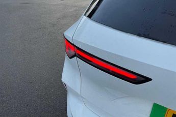Vauxhall Astra Electric 54kWh GS Sports Tourer 5dr Electric Auto (156 ps)