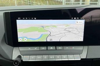 Vauxhall Astra Electric 54 kWh (156 PS) Ultimate 5 Door Electric Sports Tourer Automatic