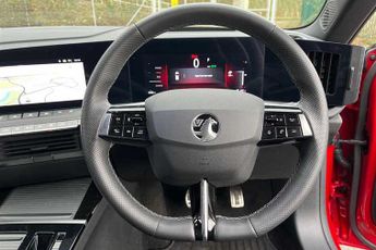 Vauxhall Astra Electric 54 kWh (156 PS) Ultimate 5 Door Electric Sports Tourer Automatic