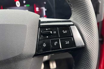 Vauxhall Astra Electric 54 kWh (156 PS) Ultimate 5 Door Electric Sports Tourer Automatic