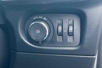 Vauxhall Mokka Electric Design Automatic (136ps)